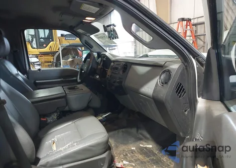 2016 Ford F-250 Xl from USA, damaged, VIN 1FT7W2B68GEC38699